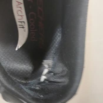 Yeni Alınan Ayakkabıda Kısa Sürede İç Yırtılma Sorunu Yaşadım