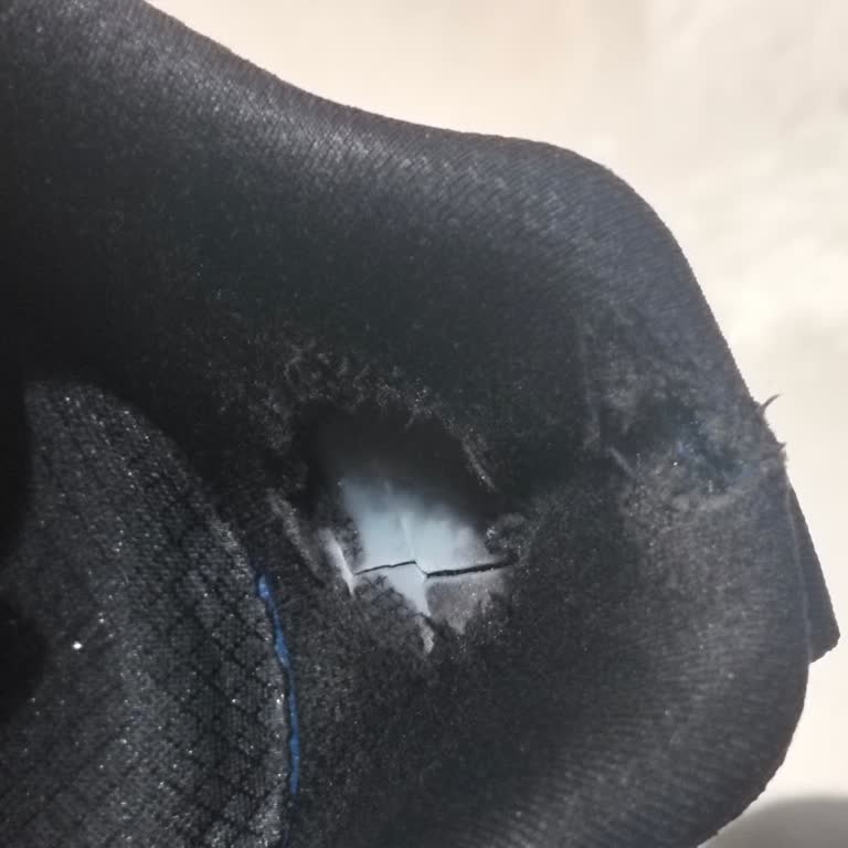 Kısa Sürede Yırtılan Ayakkabıma Çözüm Sunulmadı