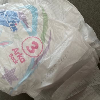 Molfix 3 Numara Bebek Bezinde Siyah Yabancı Madde Şoku