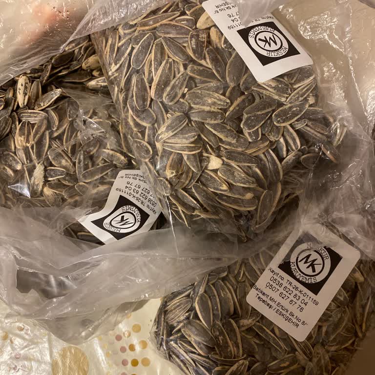 Bayat Ürün Satışı Ve Olumsuz Çalışan Davranışı Nedeniyle Mağduriyet