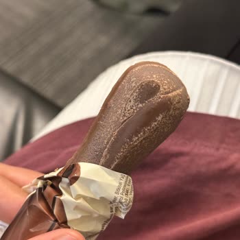 Son Kullanma Tarihi Geçmemiş Çikolatada Bozulma Ve Garip Tabaka Sorunu