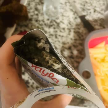 Son Kullanma Tarihi Geçmemiş Üründe Küf Sorunu Ve İade Problemi