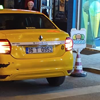 Taksici Gereksiz Yere Dolaştırıp Fazla Ücret Aldı