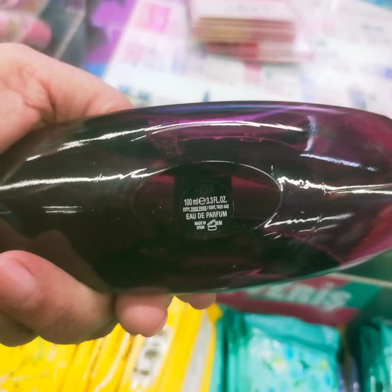 Aldığım Parfüm Orijinal Değil, Değişim Talebim Reddedildi