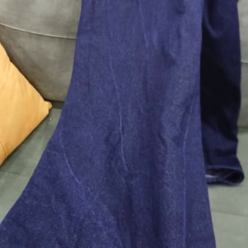 Mavi İconic Jean Yıkama Sonrası Beyaz Çizgiler Oluştu