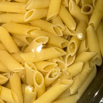 Filiz Makarna Aldığım Makarnadan Böcek Ve Kurt Çıktı, Mağduriyetimin Giderilmesini İstiyorum