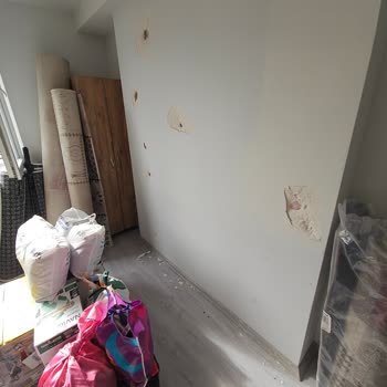 Ciddi Yapısal Sorunlar Nedeniyle Sağlık Ve Güvenlik Tehlikesi Yaşadığım Evde Kalıcı Çözüm Sunulmuyor