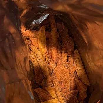 Aşırı Tuzlu Ve Bozuk Cips Nedeniyle Sağlık Endişesi Ve Mağduriyet