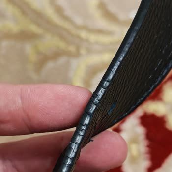 1 Ayda Çatlayan Kemer İçin Değişim Talebi