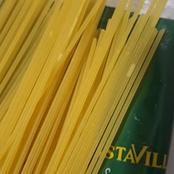 Aldığım Makarnadan Kurt Çıktı, Son Kullanma Tarihi Geçmemişti