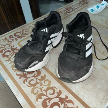 Beş Ayda Yırtılan Ayakkabı İçin Garanti Reddiyle Mağduriyet Yaşadım