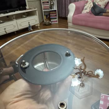 Emsan Mutfak Garanti Kapsamındaki Tencerenin Kapağı Bozuldu, Değişim Yapılmıyor