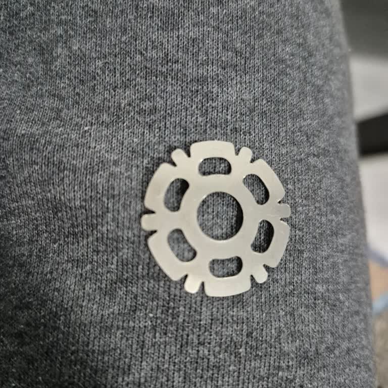 Arzum Yeni Alınan Saç Şekillendiriciden Parça Düşmesi ve Kullanım Güvenliği Hakkında Bilgi Talebi