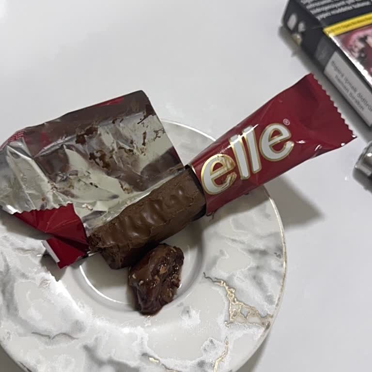 Taze Olmayan Çikolata Hayal Kırıklığı Yarattı