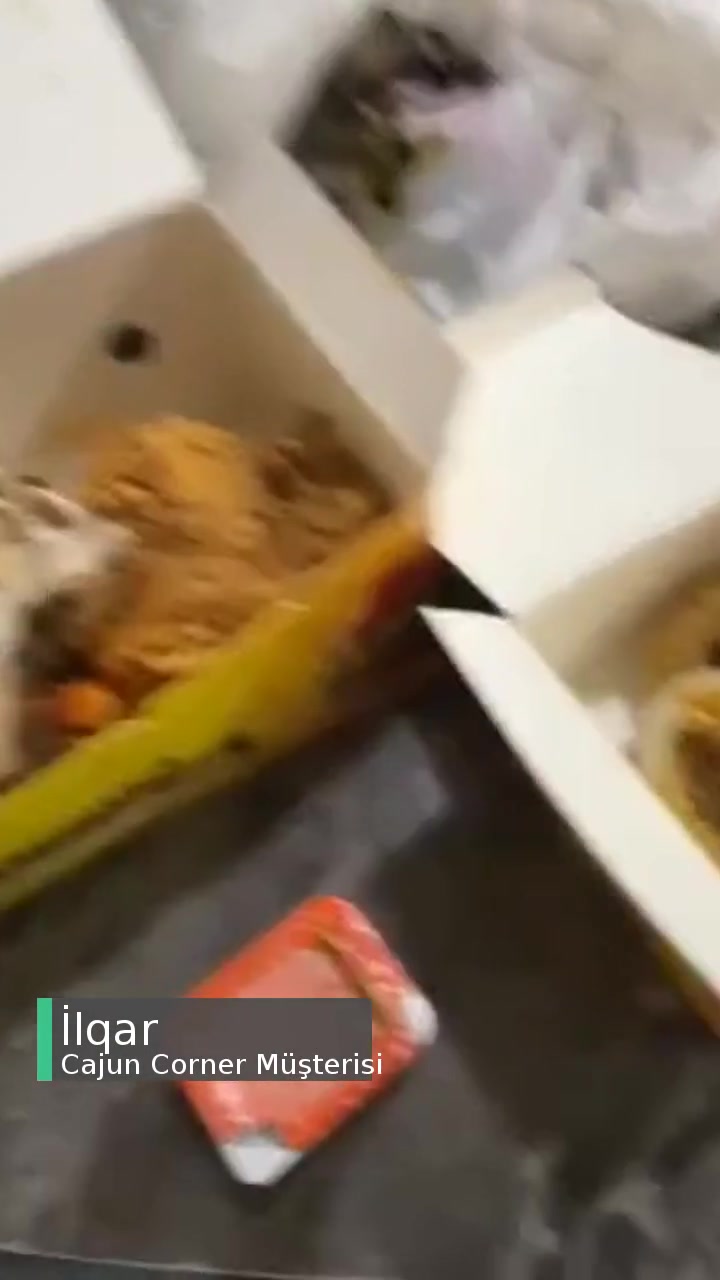 Cajun Corner Kötü Sipariş! Yemek Çok Kötü videonun kapak resmi