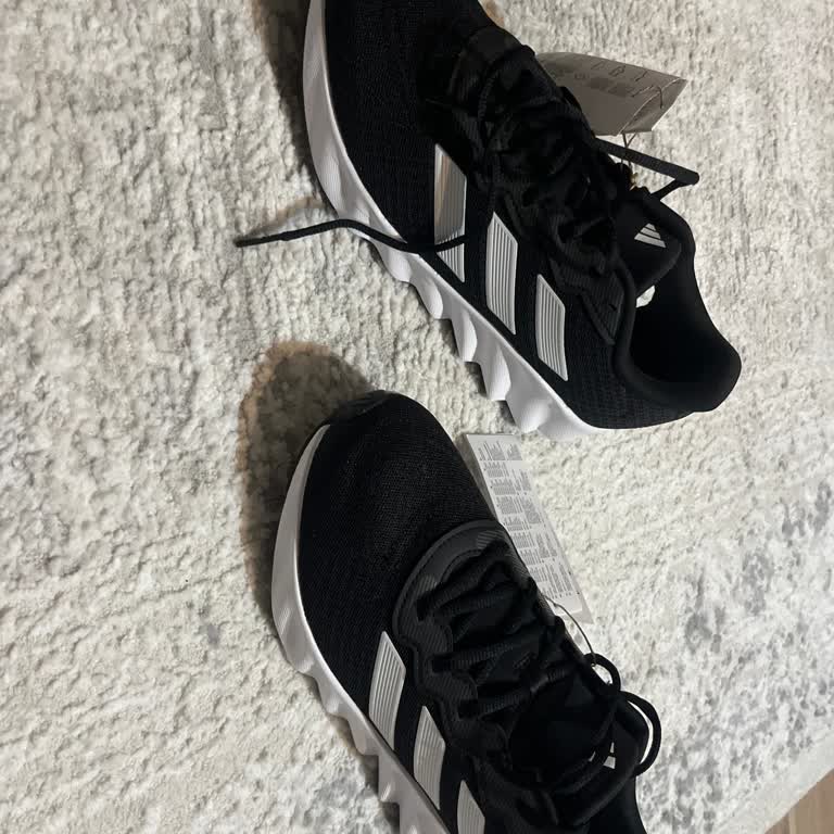 Koray Spor Siparişimde Yanlış Ve Eksik Ürün Gönderildi, Muhatap Bulamıyorum