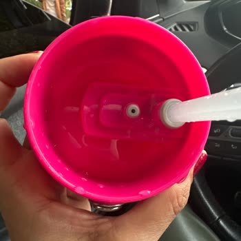 Sahte Ve Hasarlı Ürün Gönderildi, Ücret İadesi Bekliyorum