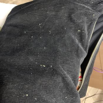 WWF Market Polar Fleece Started Pilling and Shedding After First Use