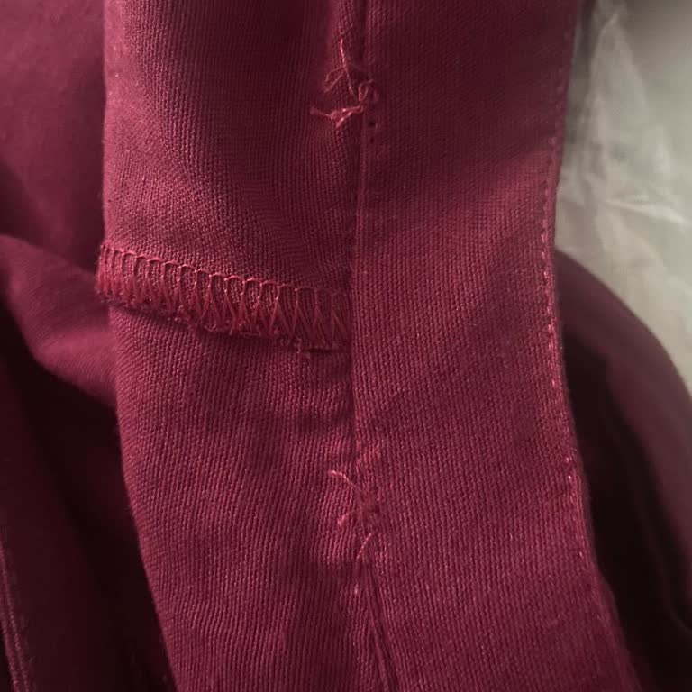 Yanlış Beden, Eksik Etiket Ve İade Sorunu: HR Butik'ten Hayal Kırıklığı