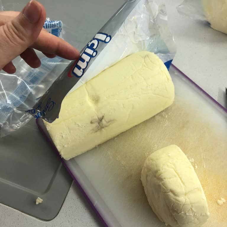 Satın Aldığım İçim Tereyağında Siyah Lekeler Ve Geri Dönüş Sorunu