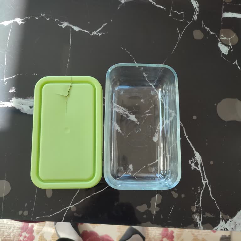 Paşabahçe Cam Saklama Kaplarının Kapakları Kırıldı Ve Sızdırıyor