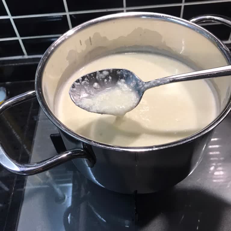 Bebeğim İçin Aldığım Süt Bozuk Çıktı, Markadan Açıklama Bekliyorum