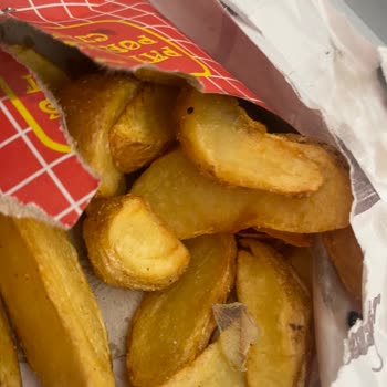 Tost Edebiyatı | Pendik Sandviç İçinden Cam Parçası Çıktı