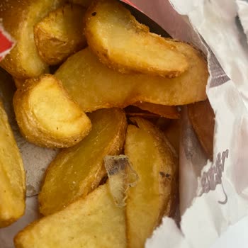 Tost Edebiyatı | Pendik Sandviç İçinden Cam Parçası Çıktı