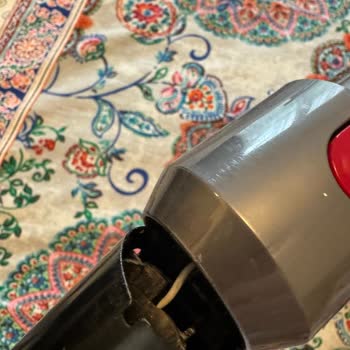 Dyson V15 Süpürgemde Sürekli Kırılma Ve Arızalar, Garanti Desteği Yetersiz