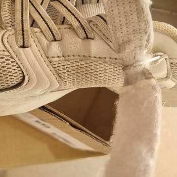 Kısa Sürede Deforme Olan Ayakkabı İçin Garanti Sorunu Ve Çözüm Beklentisi