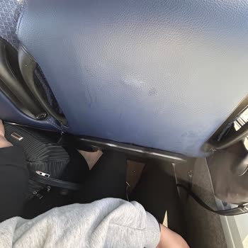 Efe Tur Otobüslerinde Konforsuz Yolculuk Ve Yetersiz Klima Deneyimi