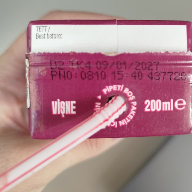 Vişne Aromalı Meyve Suyunda Yoğun Lastik Kokusu Deneyimi