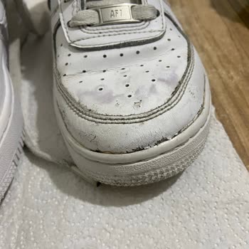 Kısa Sürede Deforme Olan Ayakkabım İçin Çözüm Bekliyorum