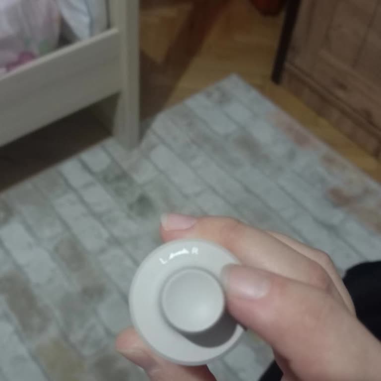 Kusurlu Saç Kurutma Makinesi Ve Yetersiz Satıcı İletişimi