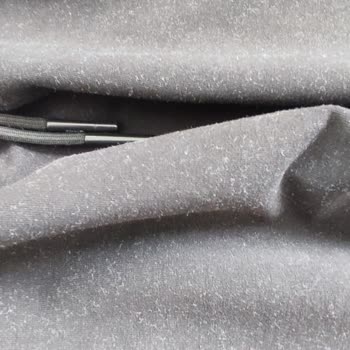 Siyahlar İçin Deterjan Siyah Kıyafetlerimi Soldurdu, Mağduriyet Yaşıyorum