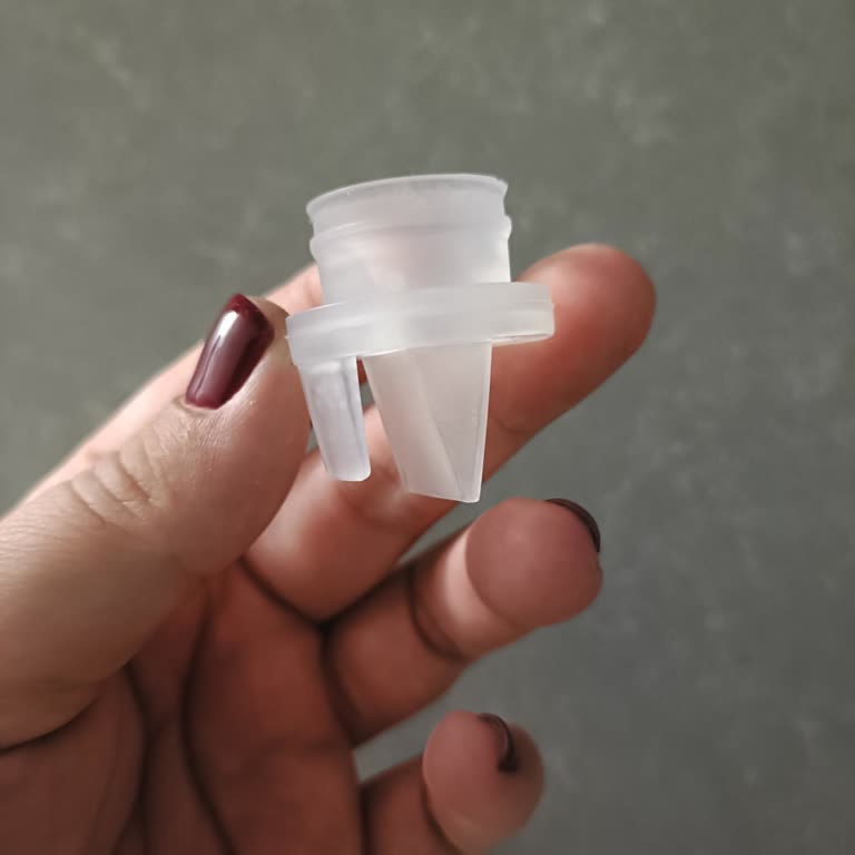 Wee Baby Göğüs Pompası Silikon Uçları Sürekli Gevşiyor, Çözüm Sunulmuyor