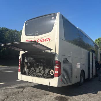 Otobüs Yolculuğunda Benzin Bitmesi Nedeniyle Yaşanan Mağduriyet