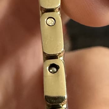 Yanlış Müdahale Sonucu Yeni Saatimin Kordonu Mağazada Zarar Gördü