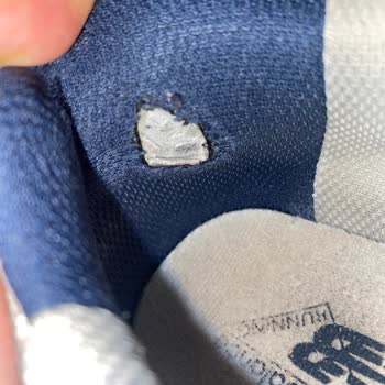 Kısa Sürede Yırtılan New Balance 530 Ayakkabımın Değişimini Talep Ediyorum