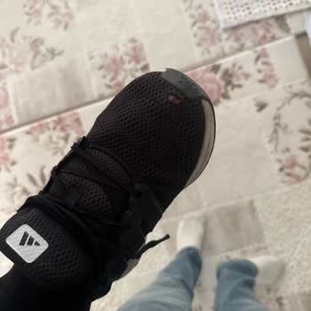 Garanti Süresi İçinde Yırtılan Ayakkabı İçin Mağduriyetim Giderilmedi