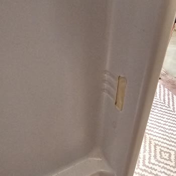 Vestel Buzdolabı Raf Damağı Garanti Bitiminde Aniden Kırıldı, Ücretsiz Değişim İstiyorum