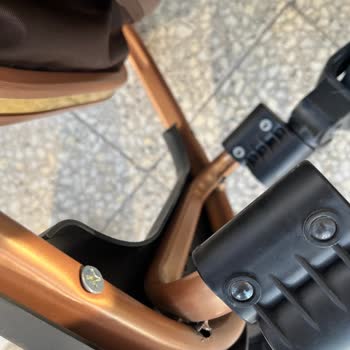 Otto Plus Bebek Arabasının Ön Ayakları Patladı, Garanti Sürecinde Mağduriyet Yaşıyorum