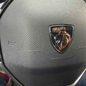 Sıfır Araçta Direksiyon Ve Sinyal Kolu Sorunlarının Garanti Kapsamında Çözülmemesi