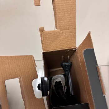 Açık Koruma Bandı İle Gönderilen Saç Maşası İadesi Kabul Edilmedi