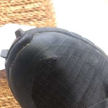 Kısa Sürede Sökülen Ayakkabı Ve Yetersiz Müşteri Hizmeti