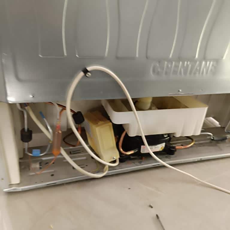 Arçelik Buzdolabında Kronik Arıza Ve Adaletsiz Yüksek Servis Ücreti Mağduriyeti