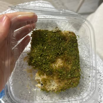 Taze Diye Satılan Kadayıf Bozuk Çıktı Sağlığımız Riske Girdi