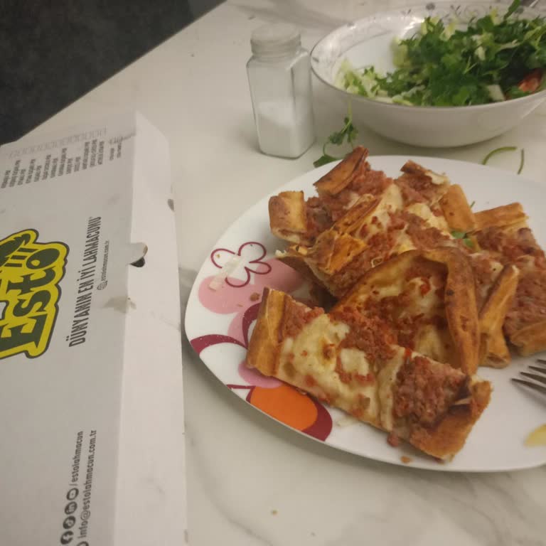 Sipariş Edilen Kıymalı Pide Hem Malzemesiz Hem De Kuru Geldi