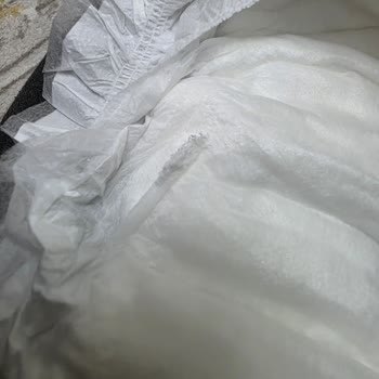 Bebek Bezinde Sivri Plastik Cisim Ve Müşteri Hizmetlerinden Yanıt Alamadık