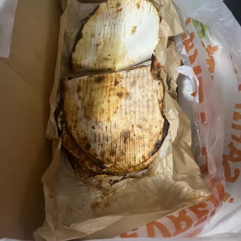 Eksik Fiş, Soğuk Ve Kalitesiz Lahmacun: Pidem Şubesinde Tekrarlayan Mağduriyet